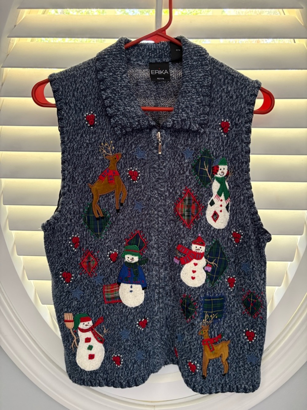 Erika brand Christmas sweater vest w/embroidered snowman and reindeer PM